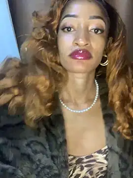 GoddessVee online show from December 29, 2024, 8:26 pm