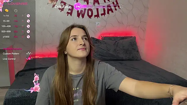 Snapshot of Vibe_to_night chatting on October 24, 2025, 8:13 am Vibe to night online show from October 24, 2025, 8:13 am