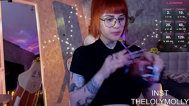 LolyMolli online show from March 13, 2026, 10:09 am