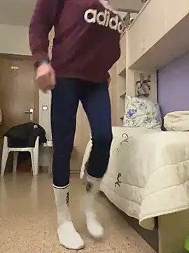 Kamaleonix online show from February 21, 2026, 9:28 pm