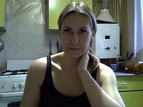 AshleyXHoney online show from December 5, 2025, 7:18 am