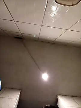 ladygmusic online show from September 29, 2025, 5:25 am