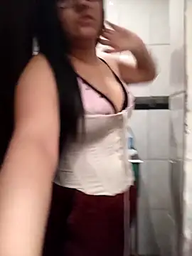 Snapshot of ladygmusic chatting on November 26, 2025, 11:16 pm ladygmusic online show from November 26, 2025, 11:16 pm