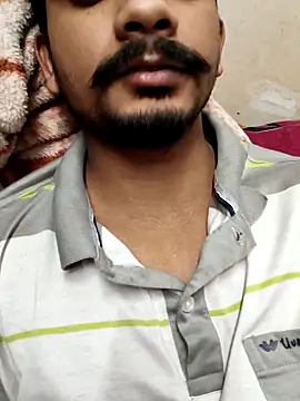 12ashujii online show from April 9, 2026, 7:09 pm