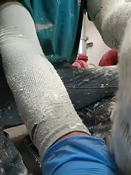 Snapshot of 2tomka52052sex chatting on January 10, 2025, 2:14 am 2tomka52052sex online show from January 10, 2025, 2:14 am