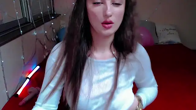 LizaSenri online show from March 29, 2026, 6:48 am