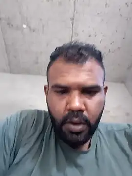 Snapshot of ListedLoin chatting on October 11, 2025, 6:25 am ListedLoin online show from October 11, 2025, 6:25 am