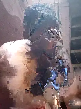 Snapshot of ListedLoin chatting on October 4, 2025, 6:37 am ListedLoin online show from October 4, 2025, 6:37 am