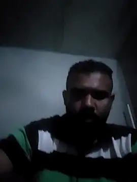 Snapshot of ListedLoin chatting on October 11, 2025, 7:48 pm ListedLoin online show from October 11, 2025, 7:48 pm