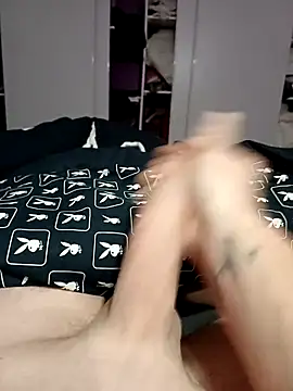 Snapshot of killminou chatting on February 6, 2026, 4:52 am killminou online show from February 6, 2026, 4:52 am