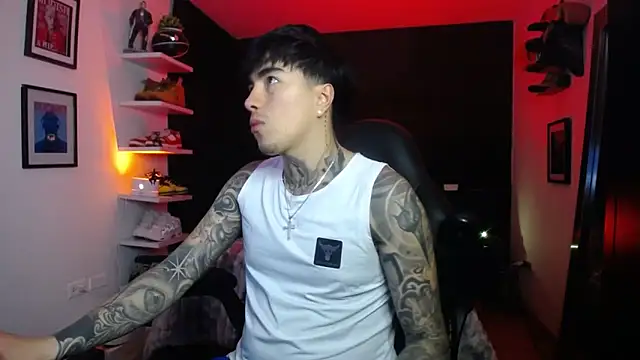 jung dragon online show from October 30, 2025, 5:06 am