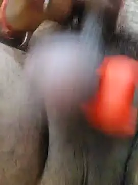 Snapshot of Loveboycurvy chatting on March 13, 2025, 8:04 am Loveboycurvy online show from March 13, 2025, 8:04 am