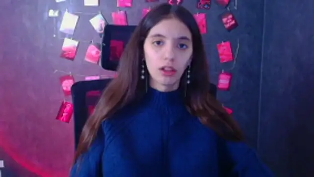 Snapshot of Aishell_ chatting on December 18, 2025, 12:31 pm Aishell online show from December 18, 2025, 12:31 pm