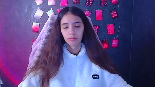 Snapshot of Aishell_ chatting on October 31, 2025, 12:57 pm Aishell online show from October 31, 2025, 12:57 pm