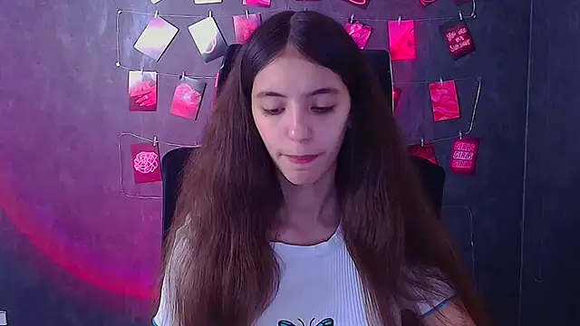 Snapshot of Aishell_ chatting on November 7, 2025, 12:42 pm Aishell online show from November 7, 2025, 12:42 pm