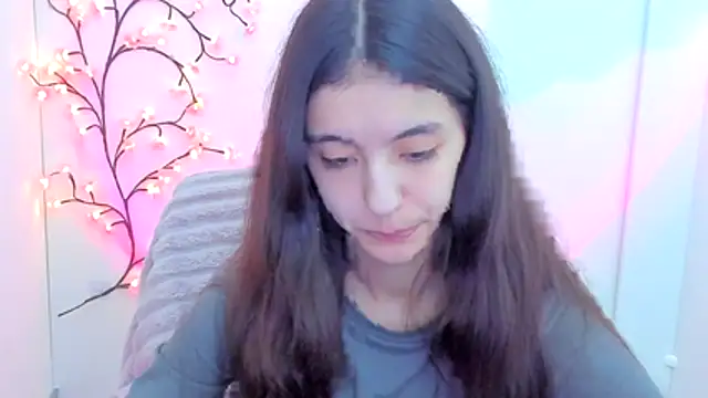 Aishell  online show from March 28, 2026, 6:47 am