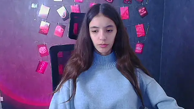 Snapshot of Aishell_ chatting on December 3, 2025, 6:14 am Aishell online show from December 3, 2025, 6:14 am