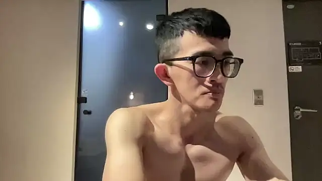 Snapshot of Stevenjt chatting on February 9, 2026, 12:41 am Stevenjt online show from February 9, 2026, 12:41 am