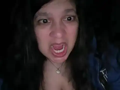 Snapshot of MelanieFawker chatting on November 17, 2025, 10:08 am MelanieFawker online show from November 17, 2025, 10:08 am