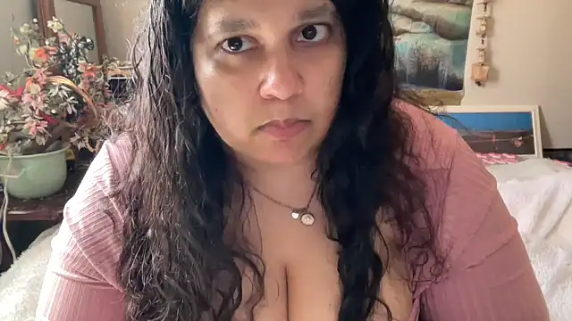 Snapshot of MelanieFawker chatting on October 26, 2025, 6:30 pm MelanieFawker online show from October 26, 2025, 6:30 pm