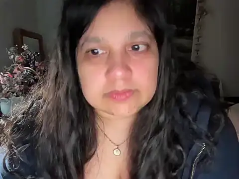 Snapshot of MelanieFawker chatting on November 24, 2025, 7:58 pm MelanieFawker online show from November 24, 2025, 7:58 pm