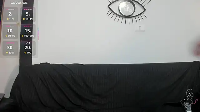 Snapshot of EmilyGomezLS chatting on December 4, 2025, 11:42 am EmilyGomezLS online show from December 4, 2025, 11:42 am