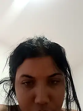 Snapshot of Sharifmel chatting on January 27, 2025, 4:22 pm Sharifmel online show from January 27, 2025, 4:22 pm
