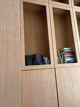 Eliza-E online show from April 22, 2026, 12:17 am