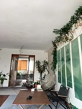 Eliza-E online show from March 27, 2026, 3:04 am