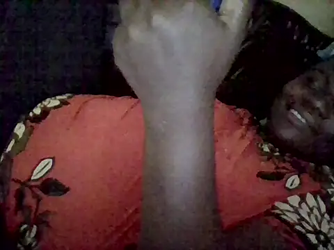 Snapshot of missarpie chatting on April 20, 2026, 9:45 am missarpie online show from April 20, 2026, 9:45 am