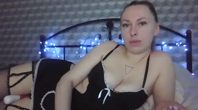 Snapshot of _Leslyy_Solo_1 chatting on March 18, 2025, 9:01 am Leslyy Solo 1 online show from March 18, 2025, 9:01 am