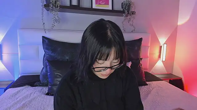 sofi bakerr online show from February 12, 2026, 11:32 am