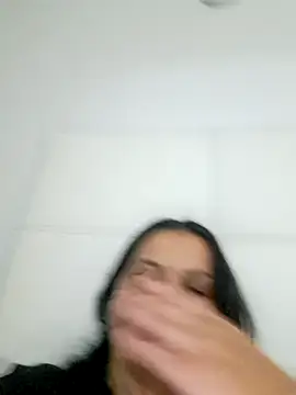 sarahhh1987 online show from January 10, 2026, 10:05 pm