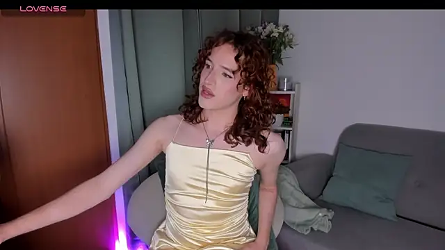 AnntoniaWood online show from March 2, 2026, 1:06 am