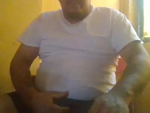 OmarMagSon online show from May 16, 2026, 3:33 pm
