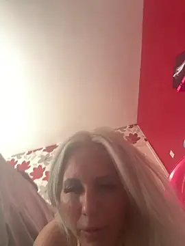 Snapshot of Blonde-bimbo chatting on June 20, 2026, 1:49 pm Blonde-bimbo online show from June 20, 2026, 1:49 pm