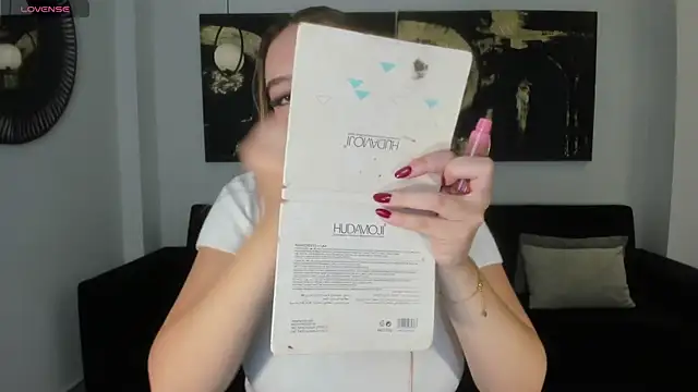 BellaRose X online show from October 31, 2025, 5:31 pm