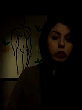 Snapshot of holyeroticss chatting on October 22, 2025, 2:44 am holyeroticss online show from October 22, 2025, 2:44 am