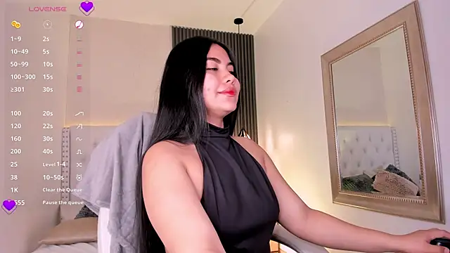 Snapshot of aliscollins_ chatting on October 2, 2025, 1:53 am aliscollins online show from October 2, 2025, 1:53 am