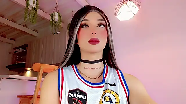 Snapshot of Marian_LV chatting on February 5, 2025, 8:32 am Marian LV online show from February 5, 2025, 8:32 am