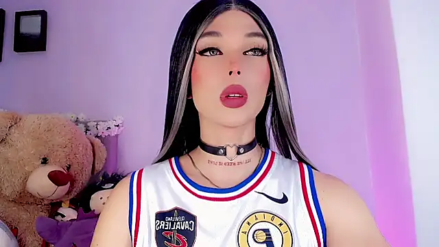 Snapshot of Marian_LV chatting on January 9, 2025, 3:34 pm Marian LV online show from January 9, 2025, 3:34 pm