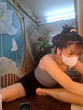 Snapshot of Dawn_hope chatting on December 15, 2025, 4:51 am Dawn hope online show from December 15, 2025, 4:51 am