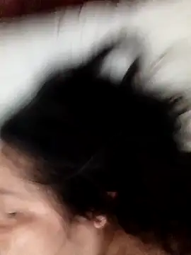 Snapshot of lunanataly chatting on December 17, 2025, 12:26 am lunanataly online show from December 17, 2025, 12:26 am