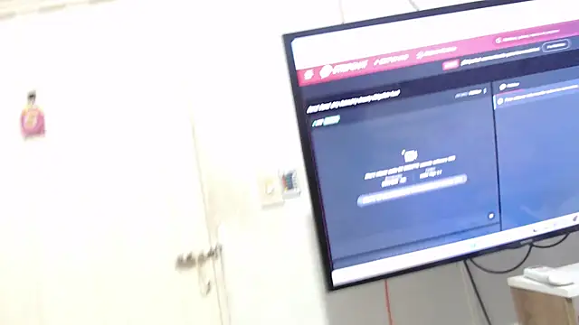 ruby07 online show from April 27, 2026, 3:43 pm