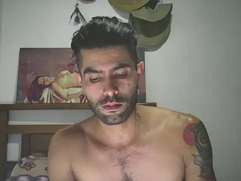 Snapshot of hideonbush051 chatting on September 10, 2025, 10:09 pm hideonbush051 online show from September 10, 2025, 10:09 pm