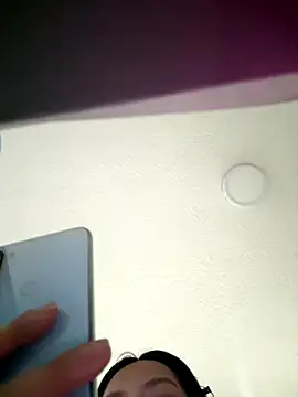 Snapshot of Salome_golvert chatting on November 8, 2025, 10:13 pm Salome golvert online show from November 8, 2025, 10:13 pm