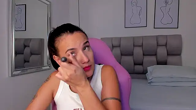 Susan-Sweet-7 online show from November 14, 2025, 8:23 pm