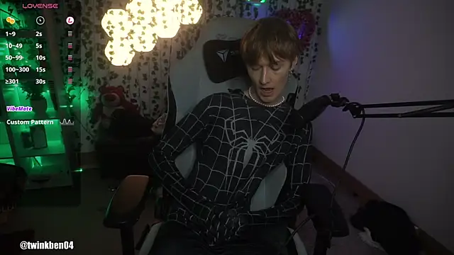 twinkben online show from September 11, 2025, 7:36 pm