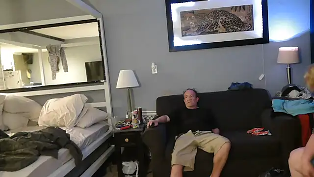 Snapshot of justjerkinaround666 chatting on March 17, 2025, 11:57 pm justjerkinaround666 online show from March 17, 2025, 11:57 pm