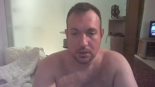 Mike 12hot online show from April 8, 2026, 7:48 pm